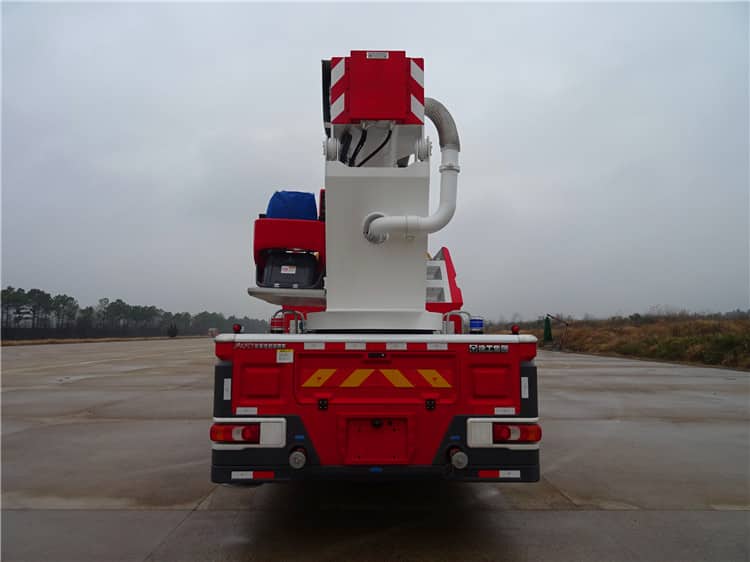 XCMG official 42m water and foam tower fire truck JP42C1 multi-functional fire fighter trucks price
